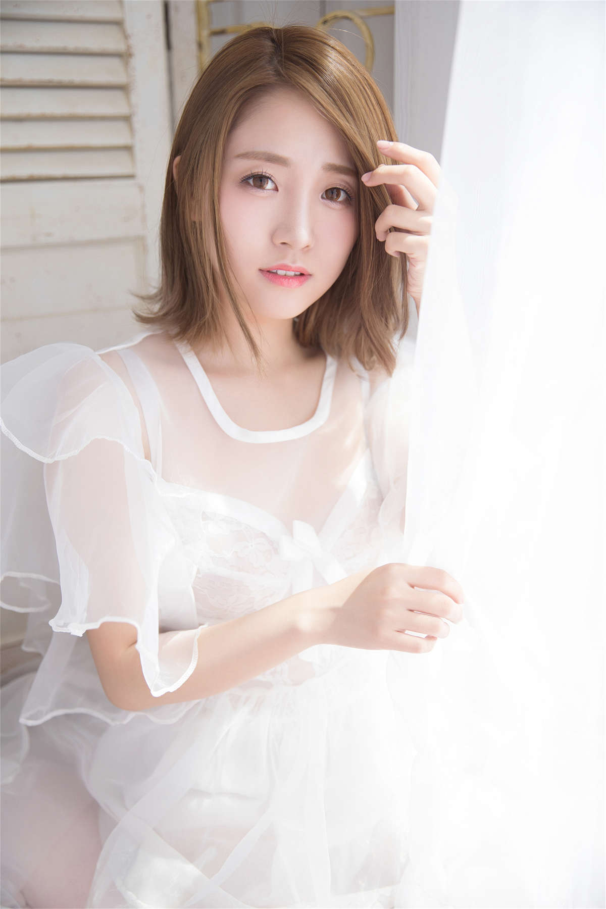 图片[2]-YALAYI雅拉伊2024.02.06 No.1110 一颦一笑-日更街拍