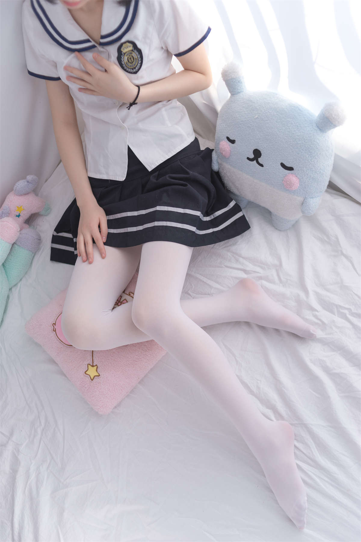 图片[2]-轻兰映画 VOL.008 校服白丝-日更街拍