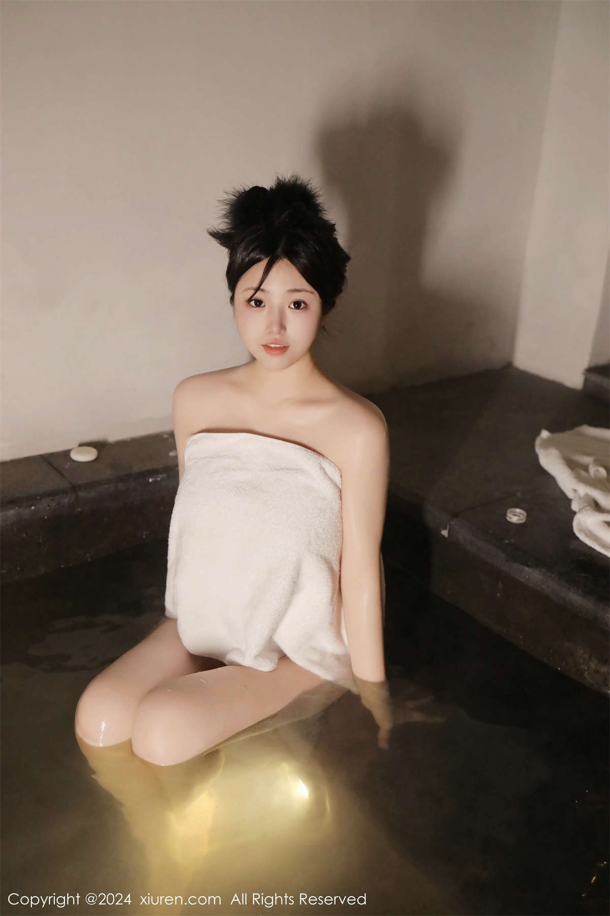 Xiuren秀人网 2024.01.18 No.7977 陈小花-日更街拍