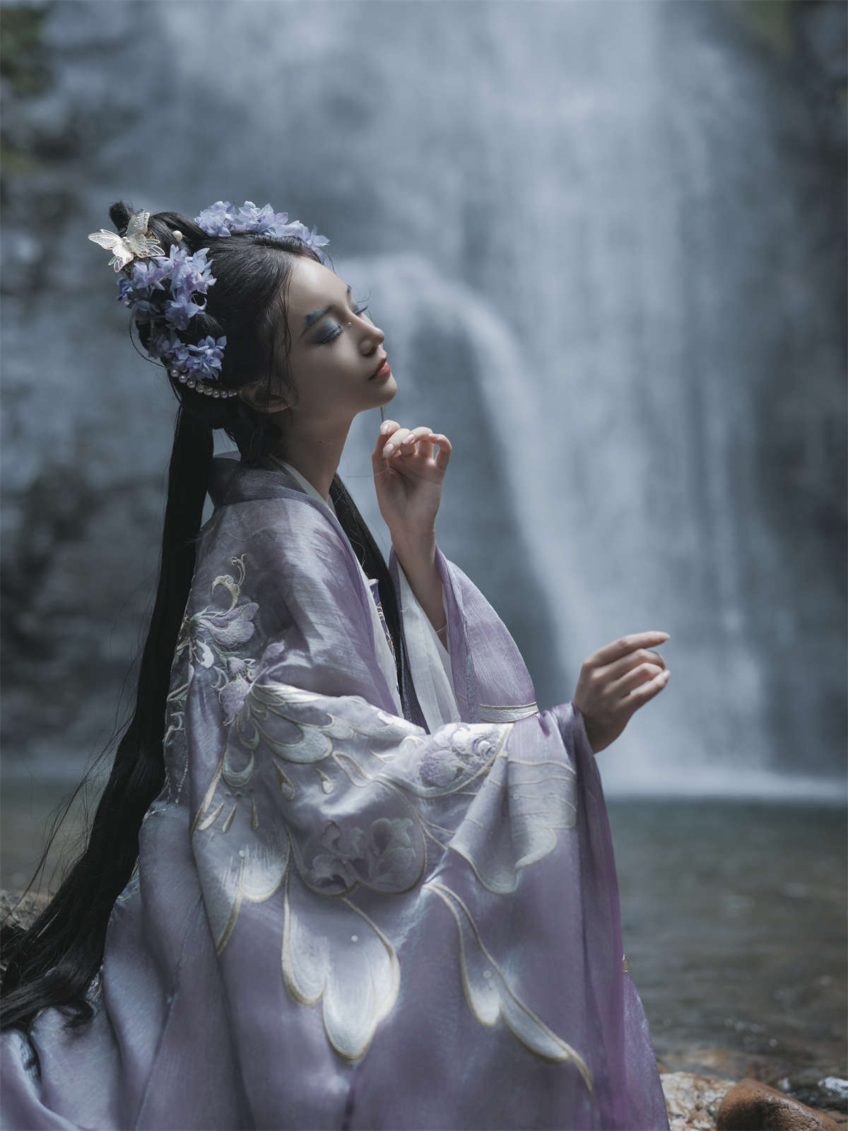 YITUYU艺图语 2023.07.14 蜕变 琳琅-日更街拍