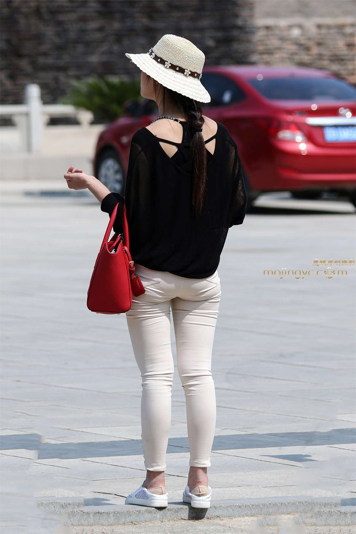 第204篇★紧身米裤，小礼帽★-16P-日更街拍