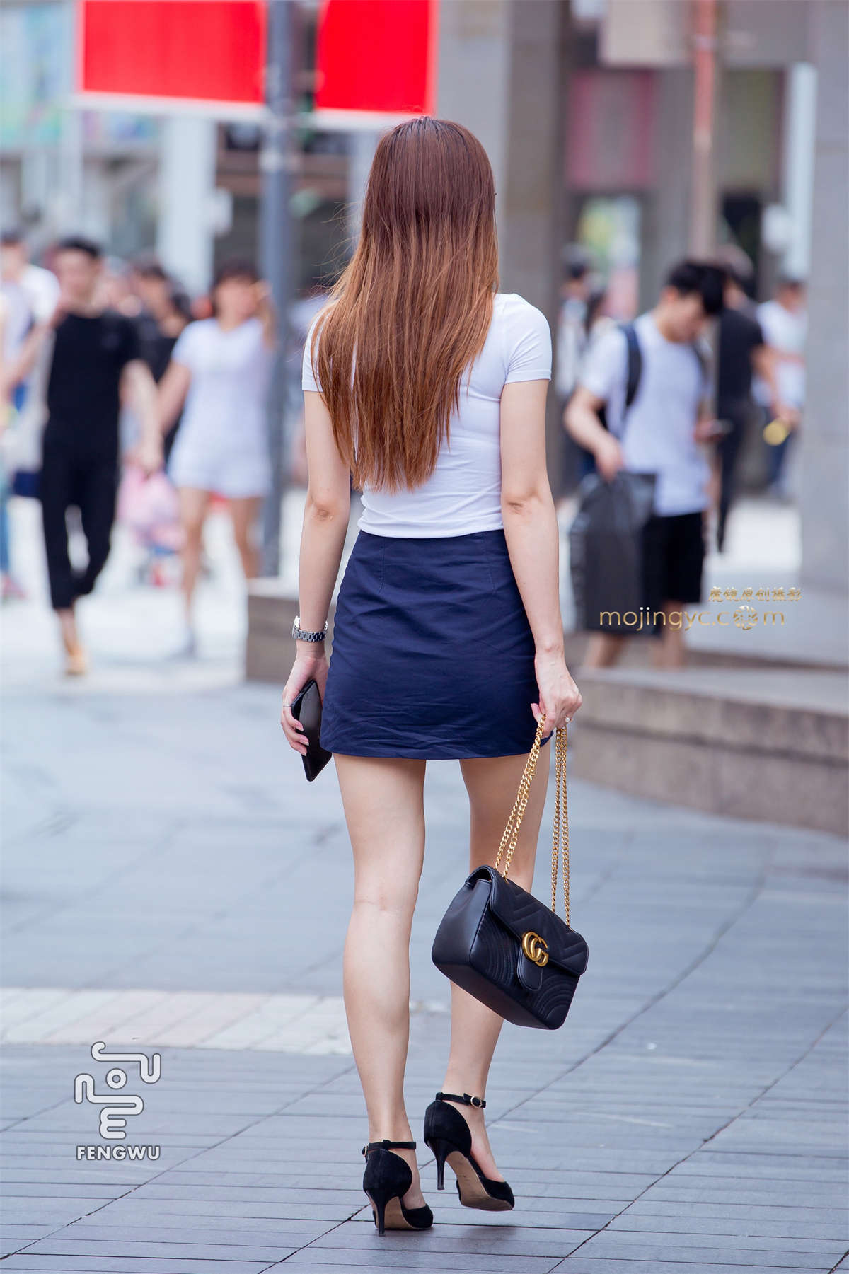 短裙，美腿，高跟12-日更街拍