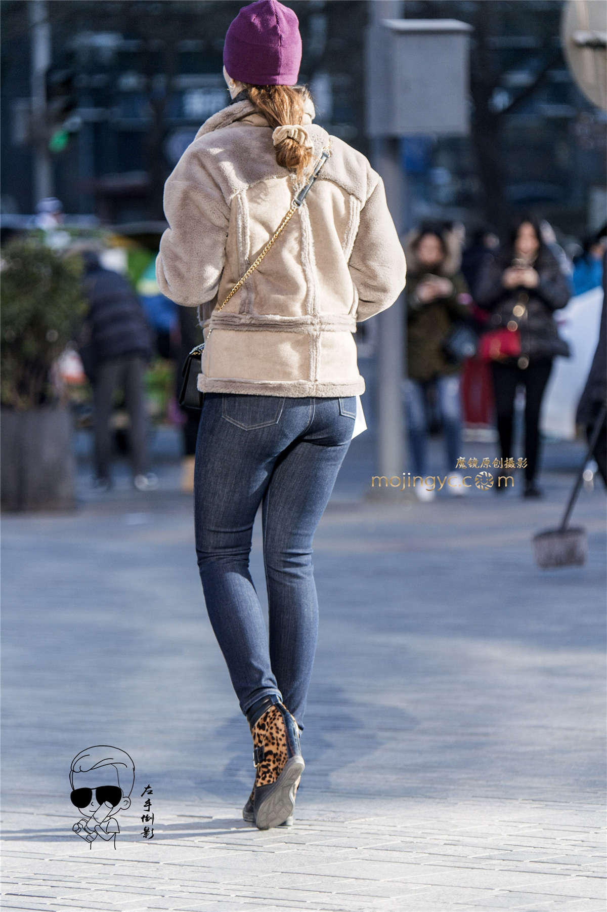 图片[2]-紧绷牛仔裤彰显美臀魅力{2017-1-31-12P}-日更街拍