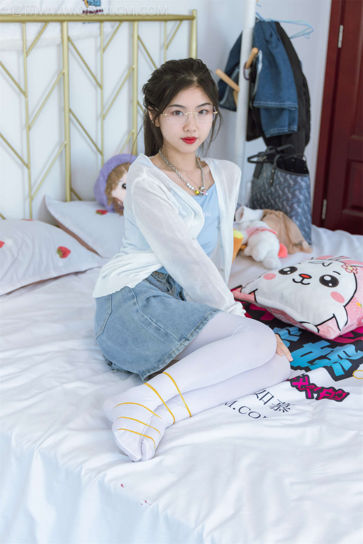 物恋传媒 NO.1161 米米-白色恋歌-日更街拍