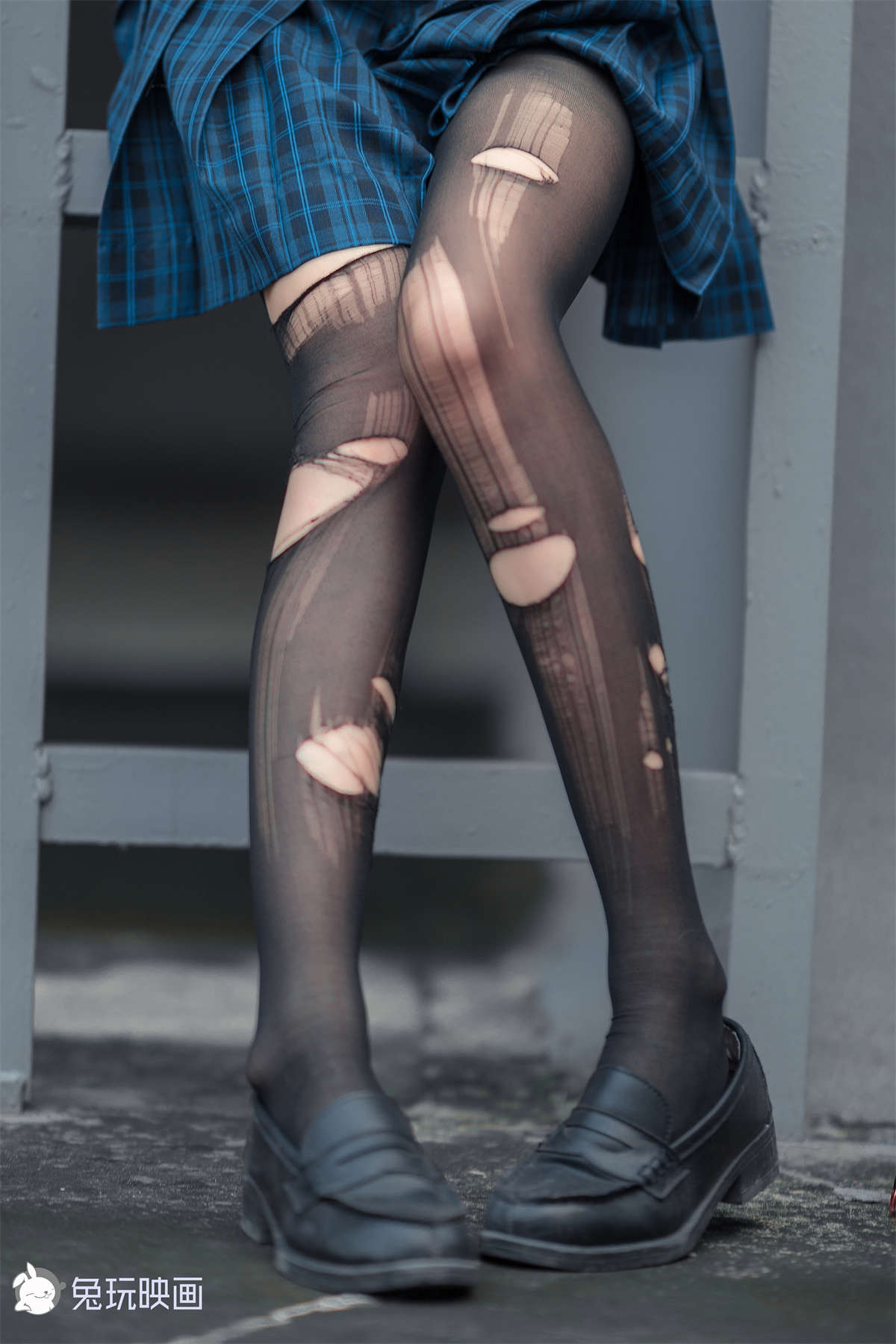 图片[2]-兔玩映画 C08.001 被束缚的少女-日更街拍