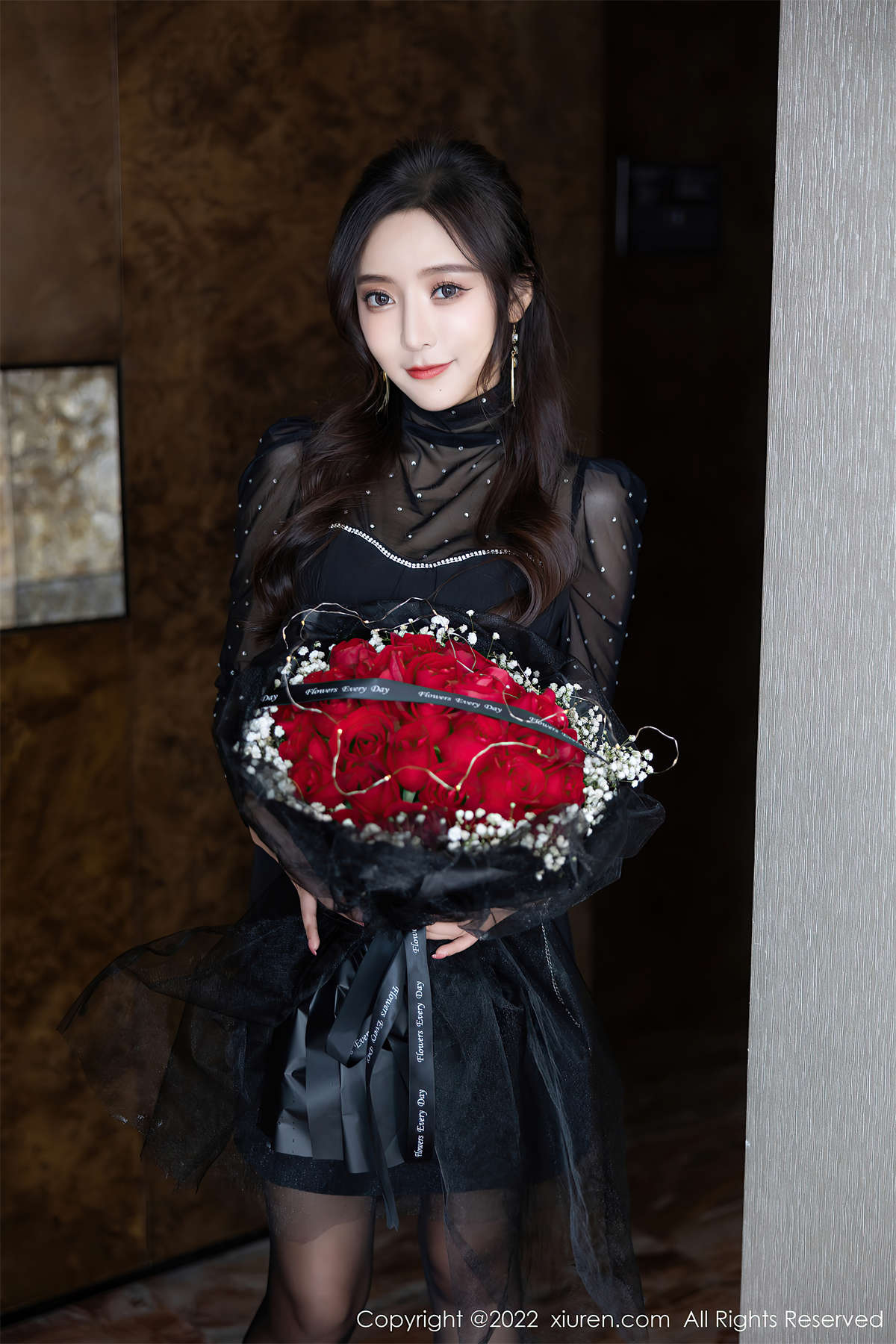 Xiuren秀人网 2022.02.11 NO.4574 王馨瑶yanni-日更街拍
