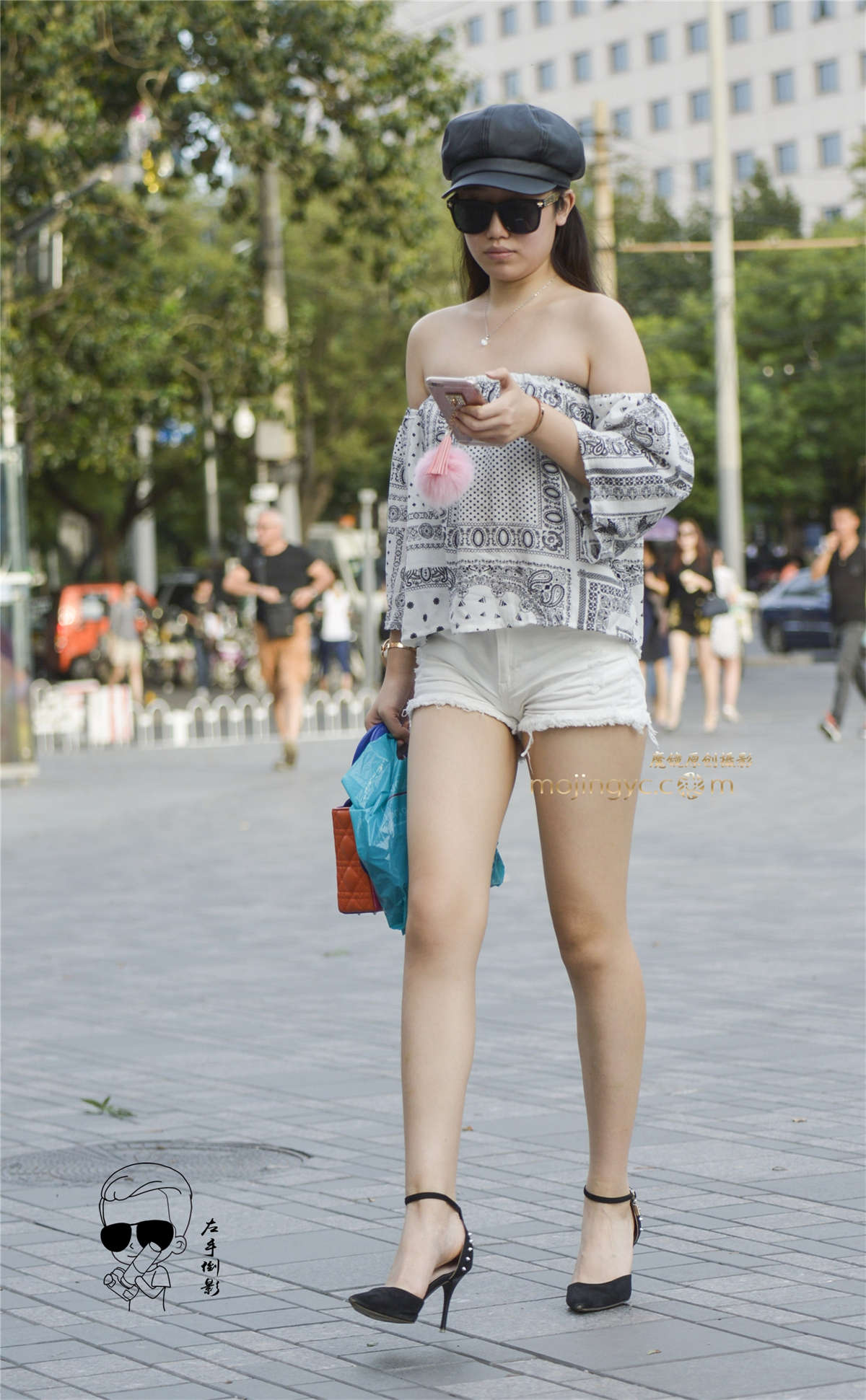 图片[2]-露香肩美腿高跟鞋美女显魅力（2017-1-29-12p）-日更街拍