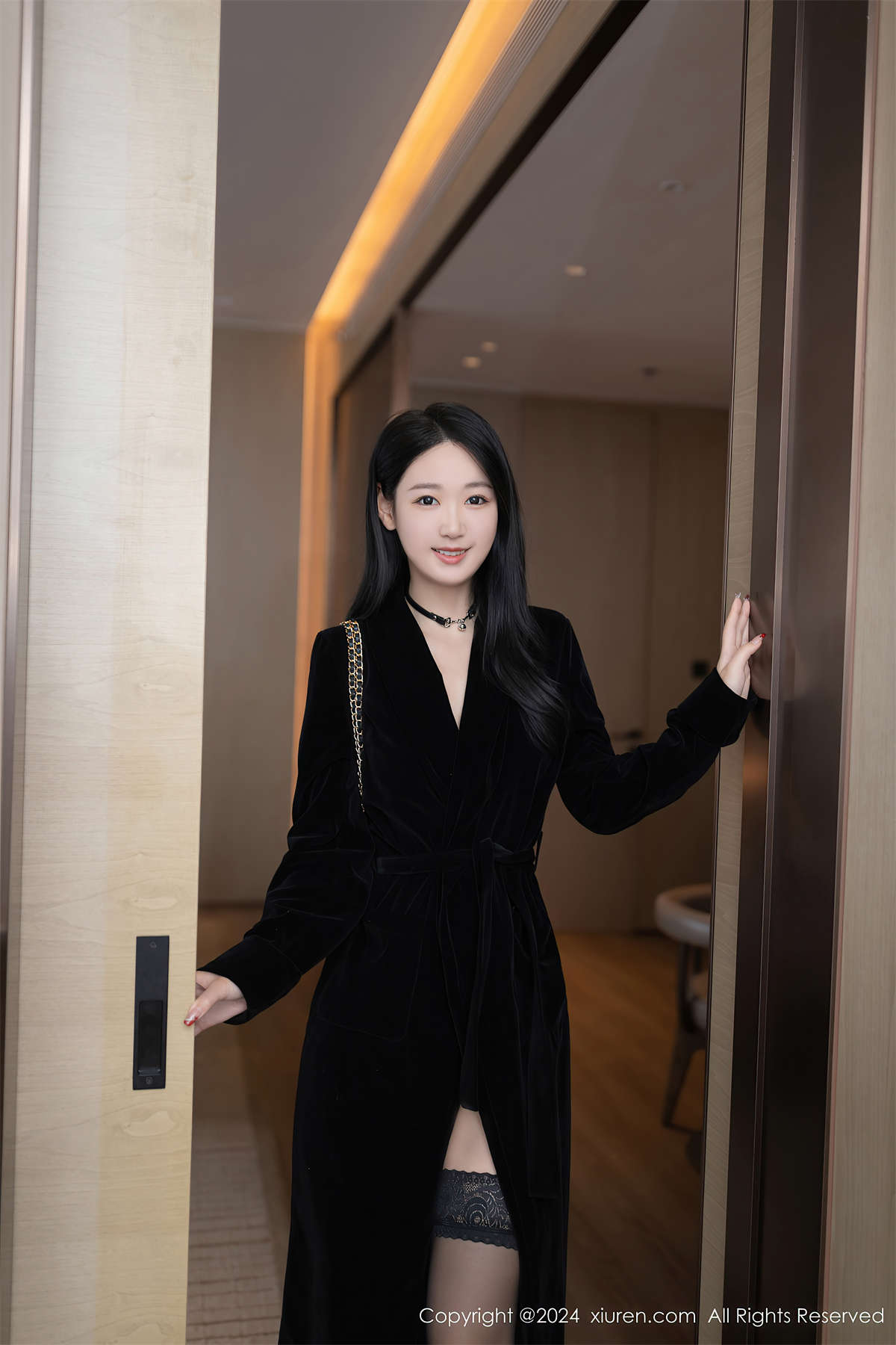 图片[2]-Xiuren秀人网 2024.04.01 NO.8326 唐安琪-日更街拍