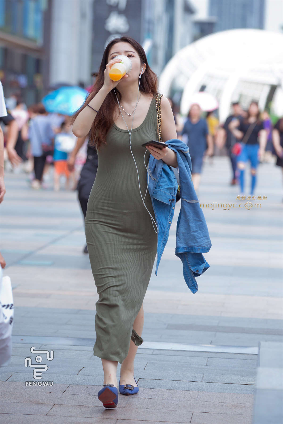 紧身连衣裙，平底鞋（14）-日更街拍