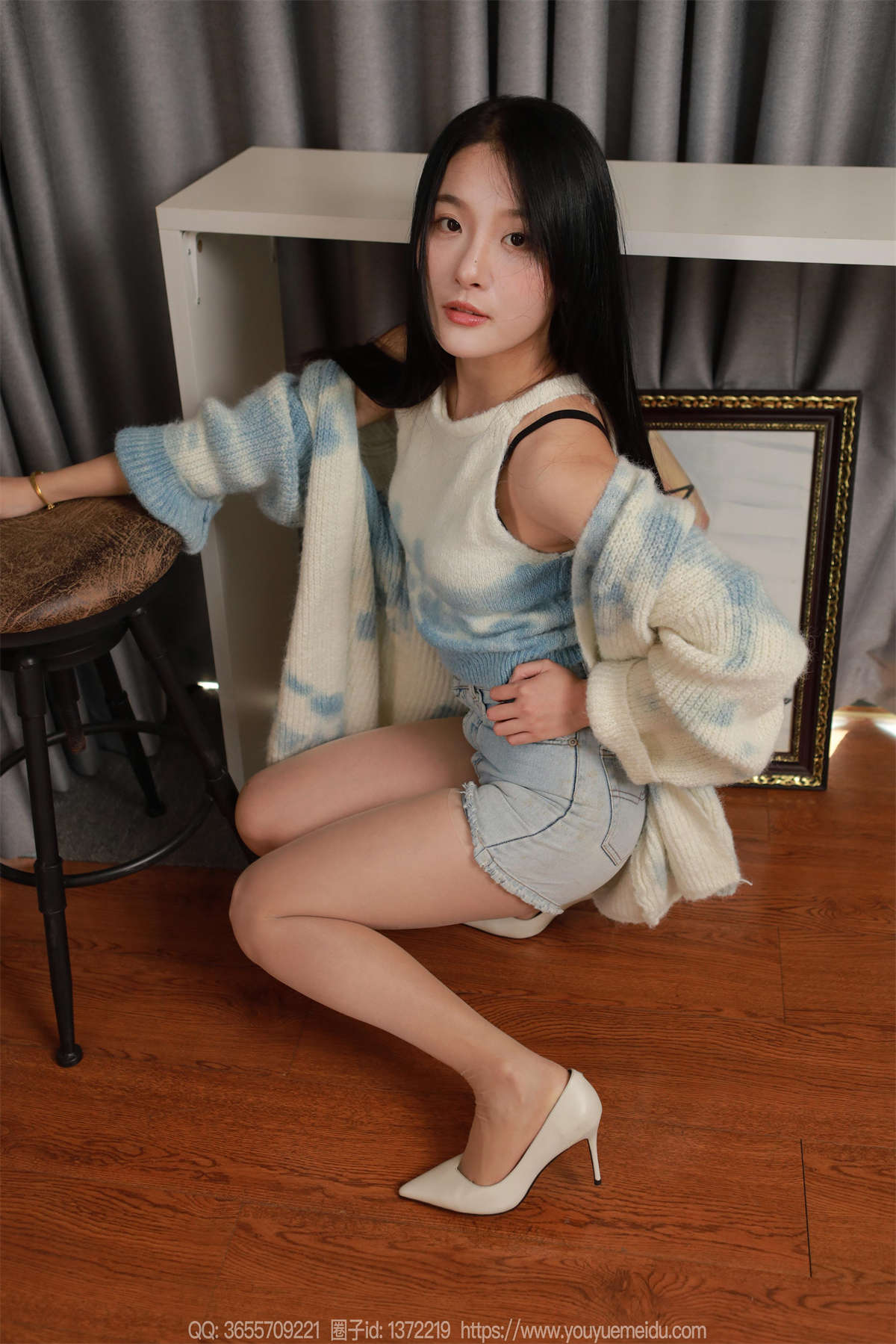 IESS异思趣向 2025.01.03 丝享家1941：婉萍 蓝白毛衣（上）-日更街拍