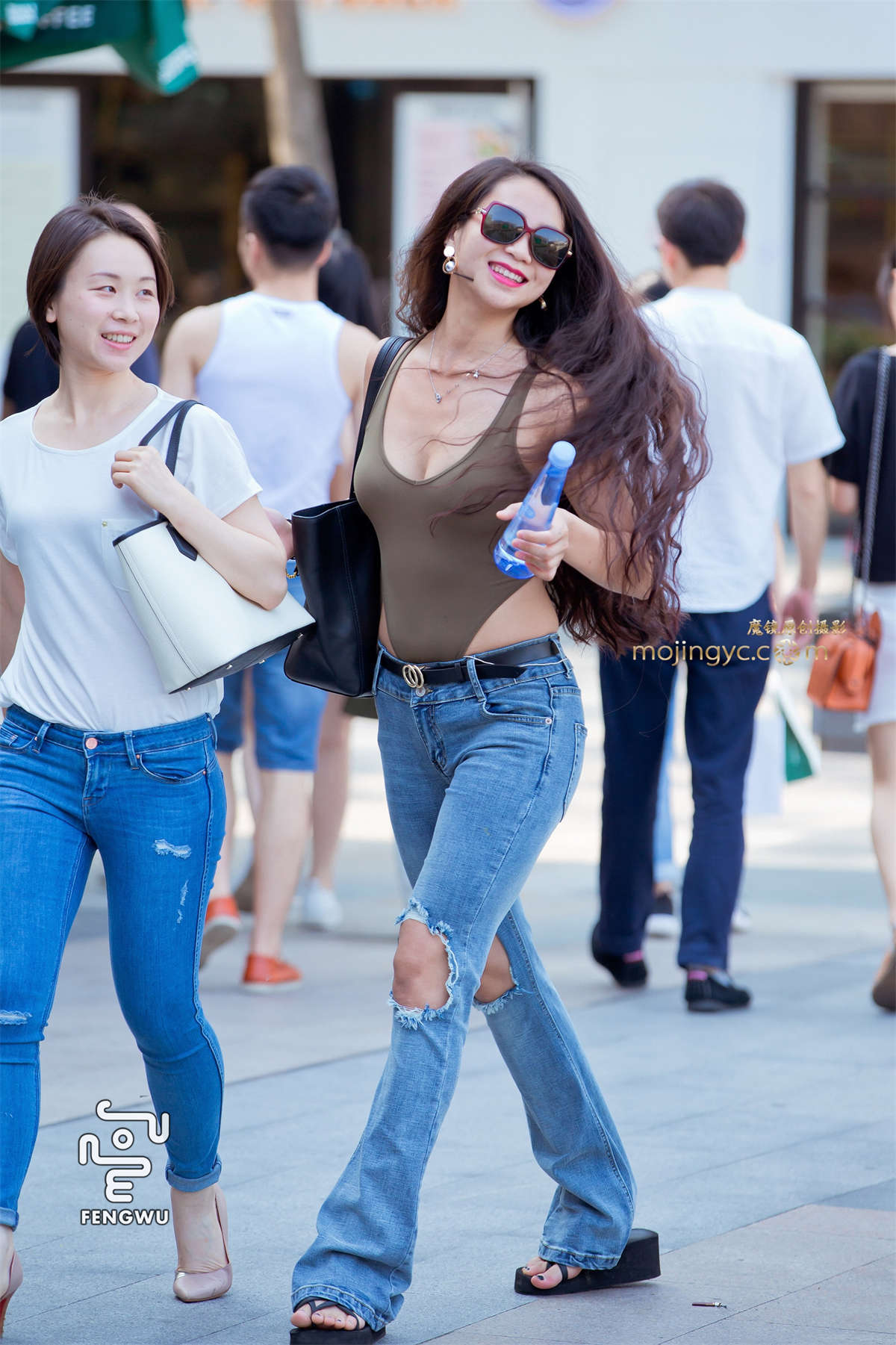 图片[2]-紧身牛仔裤，拖鞋（16）-日更街拍