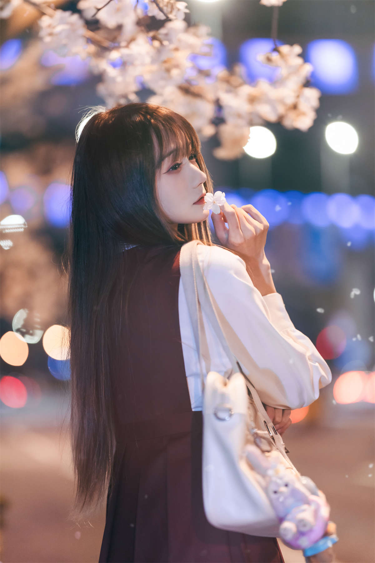 图片[2]-YITUYU艺图语 2022.04.23 邂逅樱花雨 兔子Zzz不吃胡萝卜-日更街拍