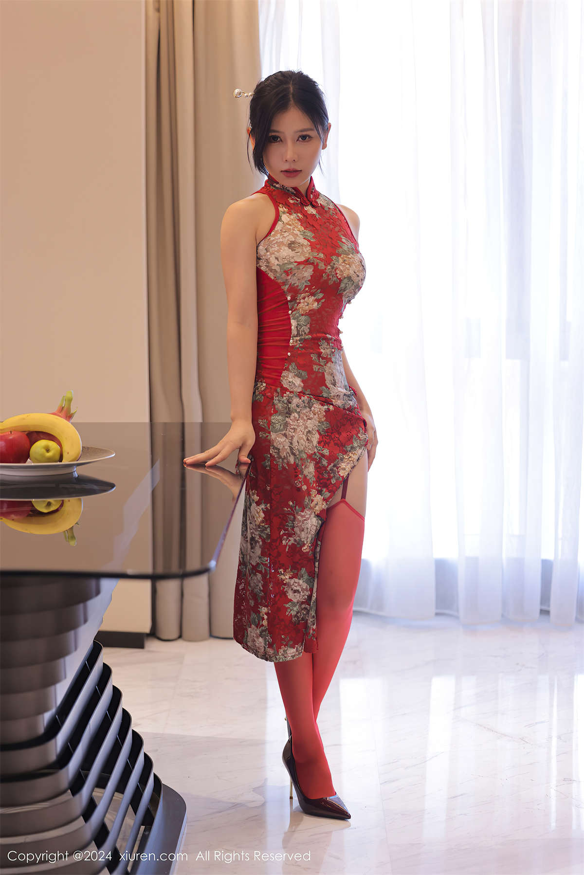 图片[2]-Xiuren秀人网 2024.07.17 NO.8871 尹甜甜-日更街拍