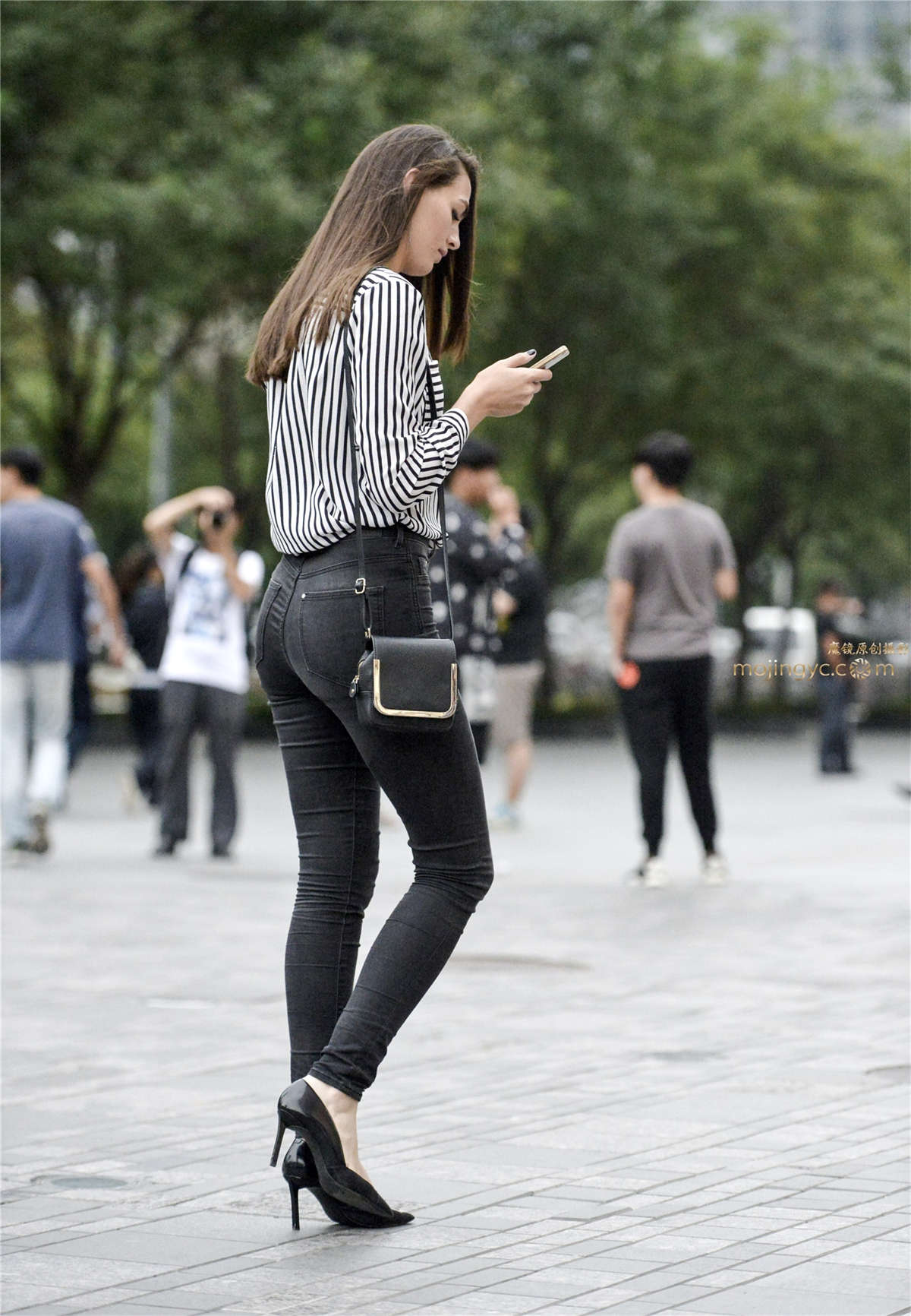 牛仔裤显美臀（2017-1-29-10P）-日更街拍