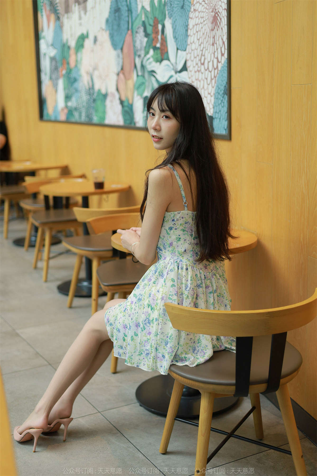 图片[2]-IESS异思趣向 2022.06.13 丝享家1116：团团 清凉吊带-日更街拍