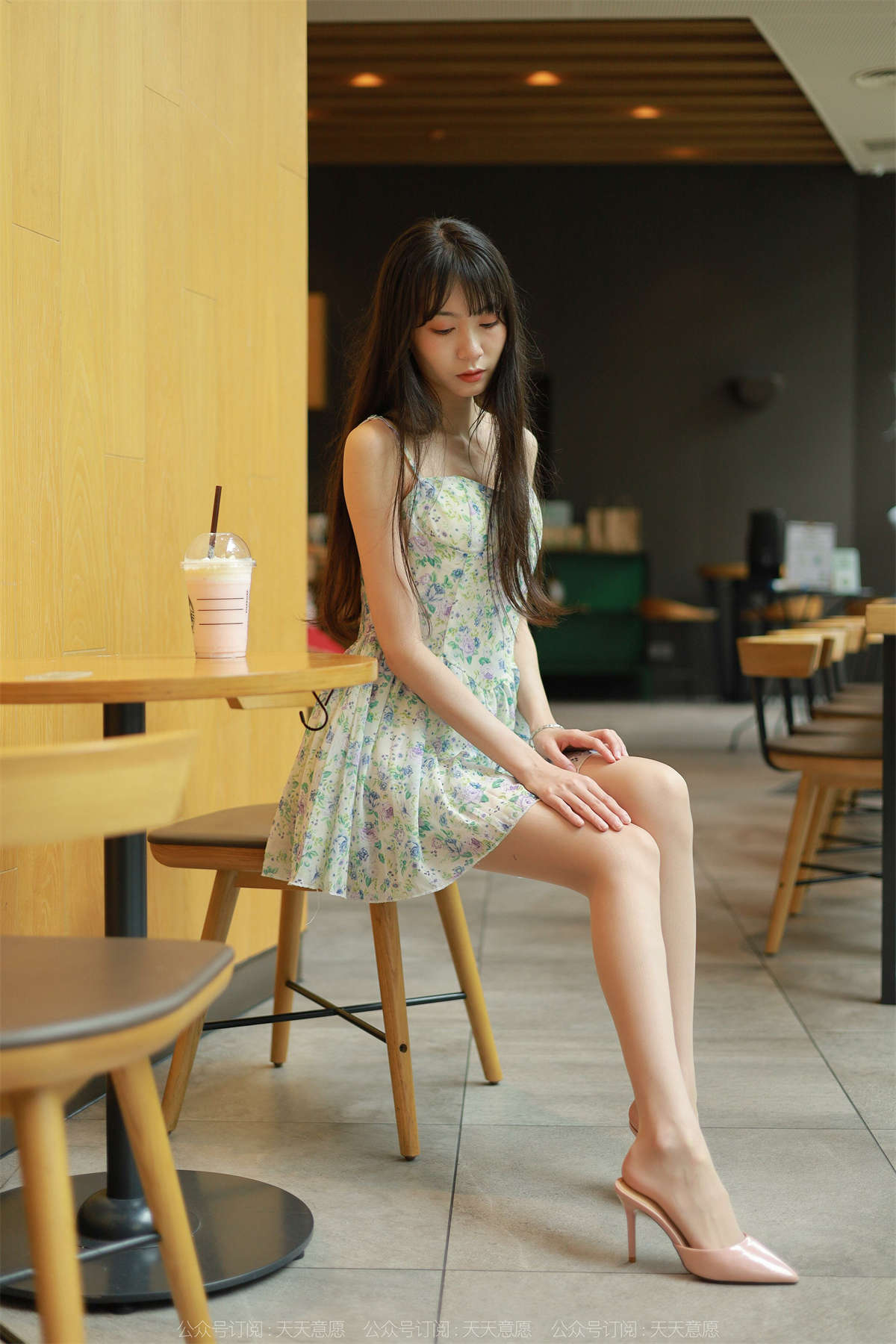 IESS异思趣向 2022.06.13 丝享家1116：团团 清凉吊带-日更街拍