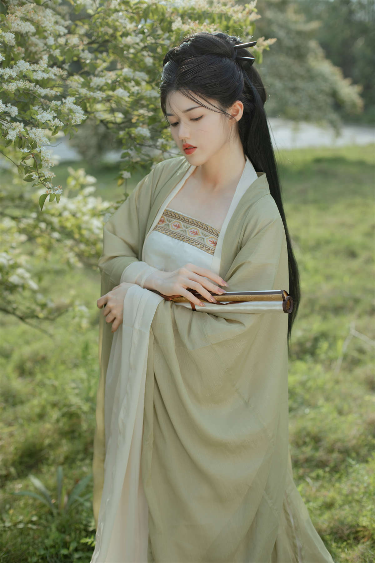 YITUYU艺图语 2024.03.02 玉露 雨涵插图1