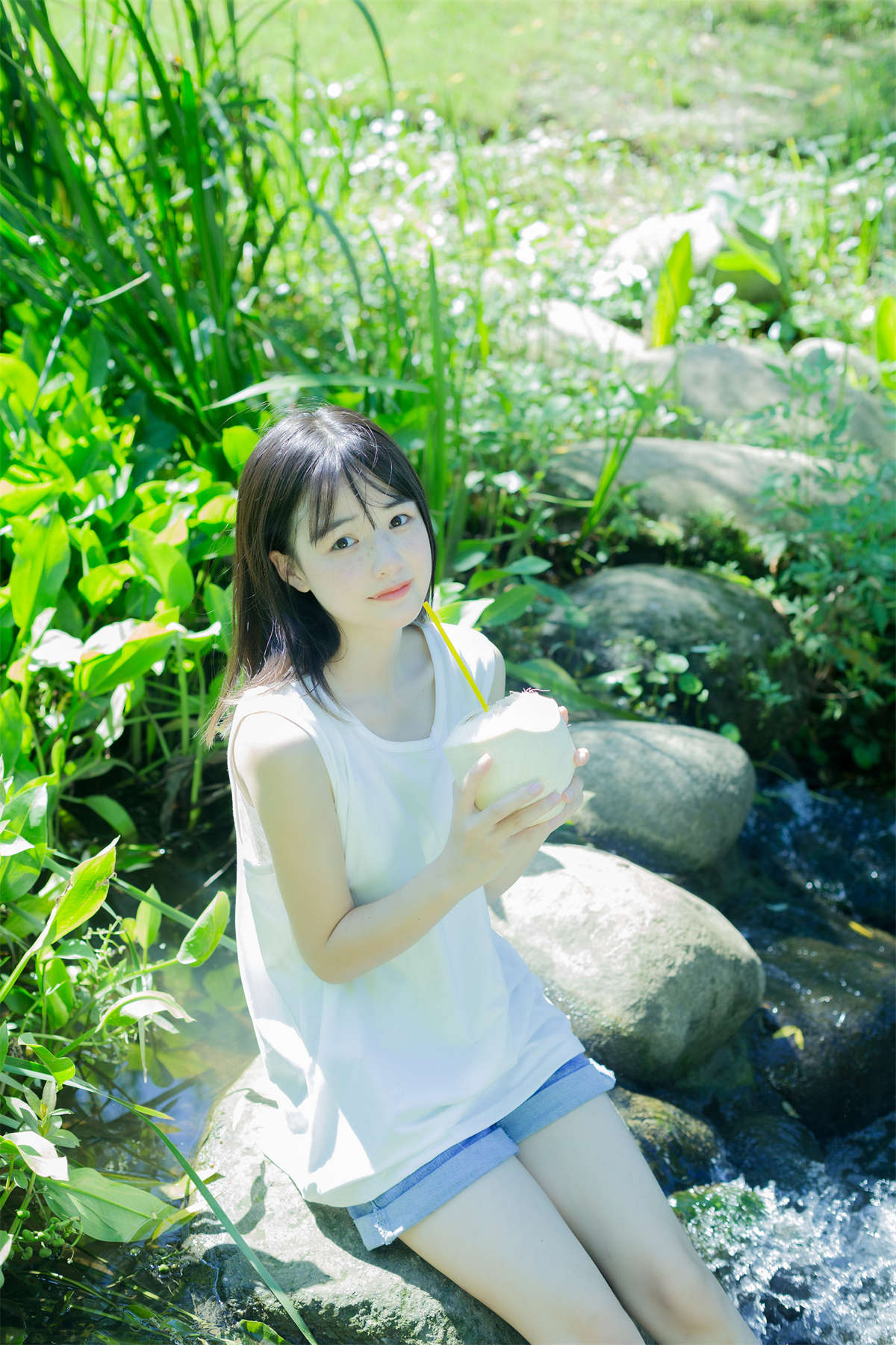 YITUYU艺图语 2022.08.14 湿漉漉 小怡妹妹cute-日更街拍