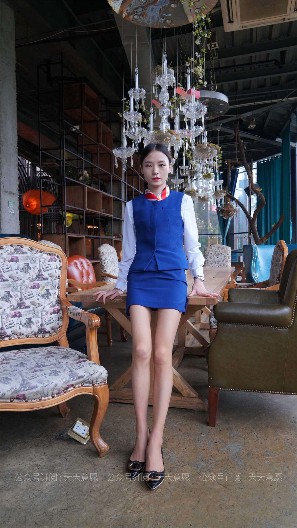 IESS异思趣向 丝享家766期：小六 蓝色套装展示-日更街拍