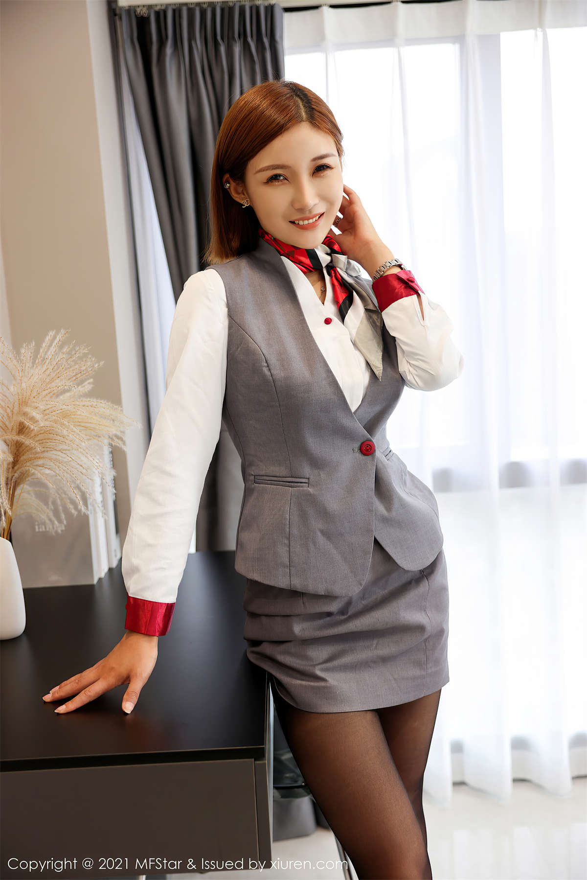 MFStar模范学院 2021.11.16 VOL.539 王蜜-日更街拍