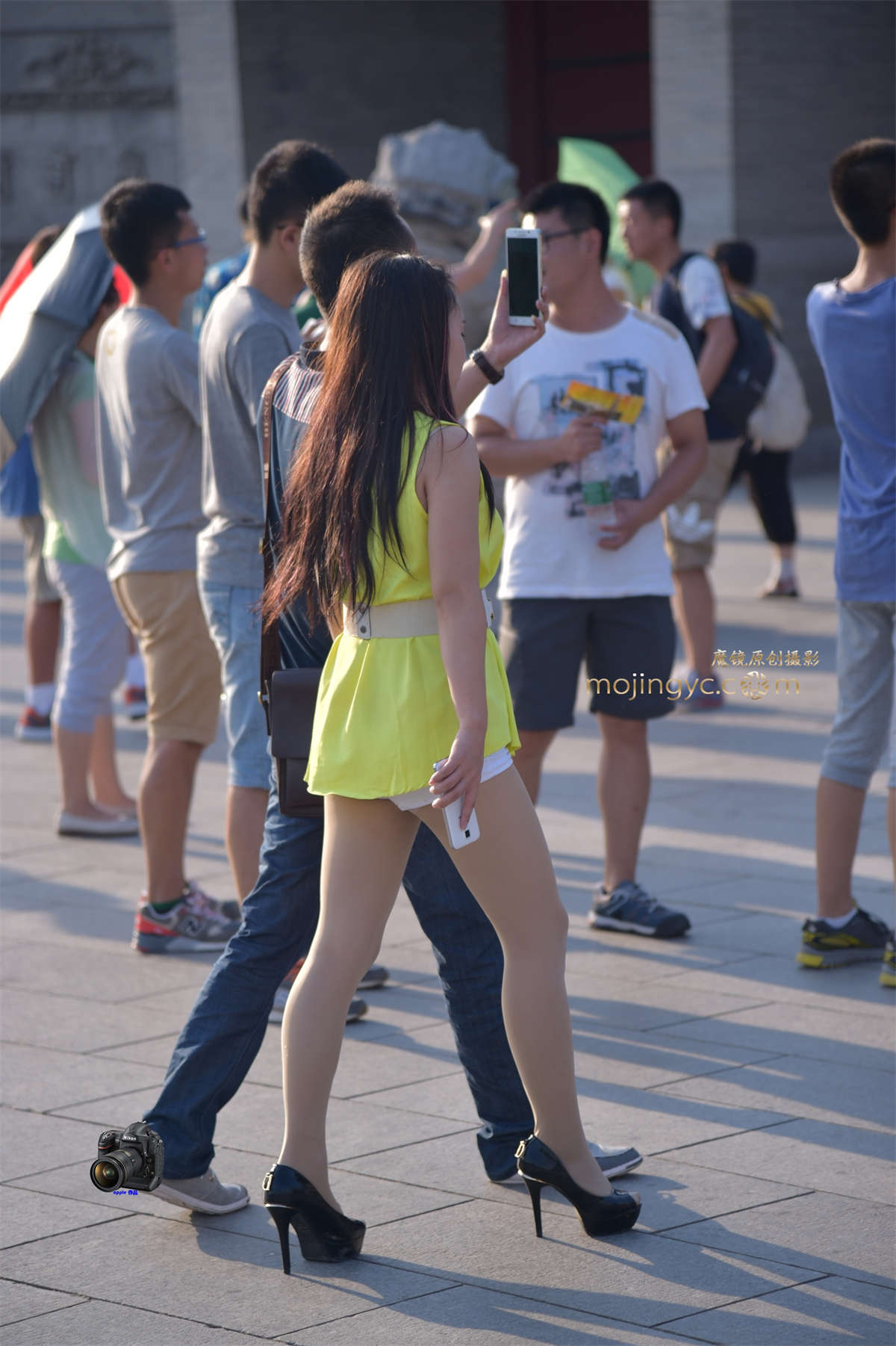 图片[2]-2015-08-20超短白裤肉丝高跟少妇（34P）-日更街拍