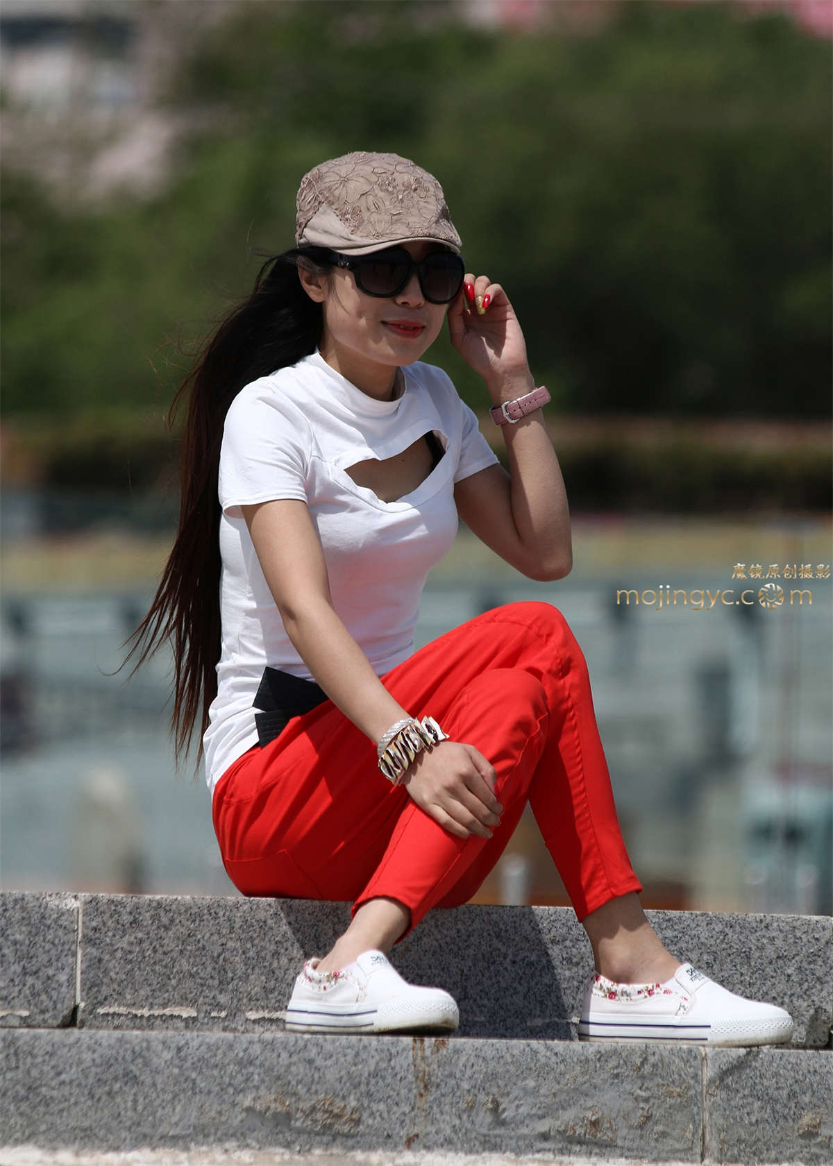 第235篇★红裤，蕾丝微露尖尖角★-9P-日更街拍