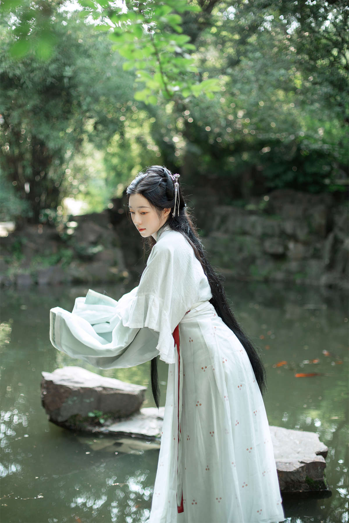 YITUYU艺图语 2023.01.14 人生若无梦 终世无洪荒 逢一插图1