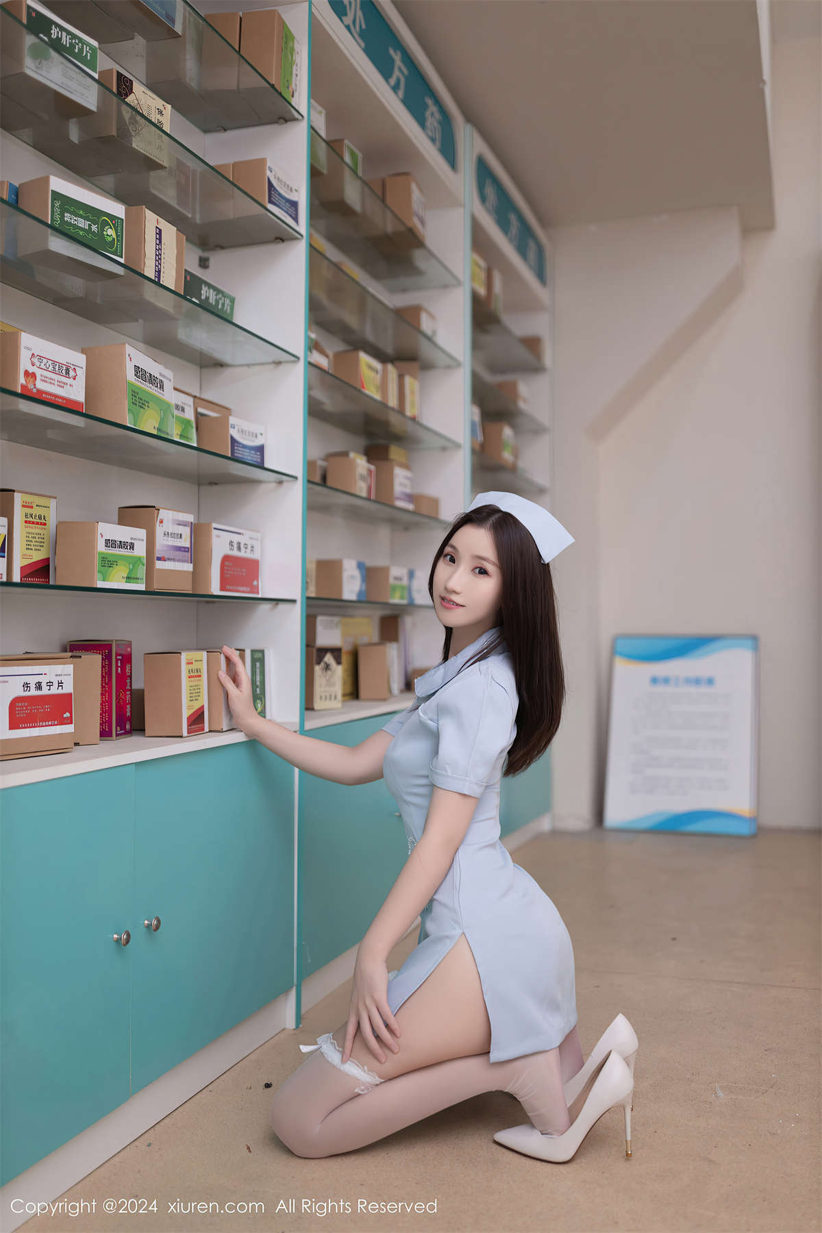 图片[2]-Xiuren秀人网 2024.07.17 NO.8874 杏子Yada-日更街拍