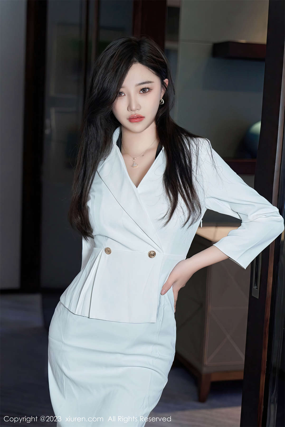 Xiuren秀人网 2023.06.12 No.6900 妙可可-日更街拍