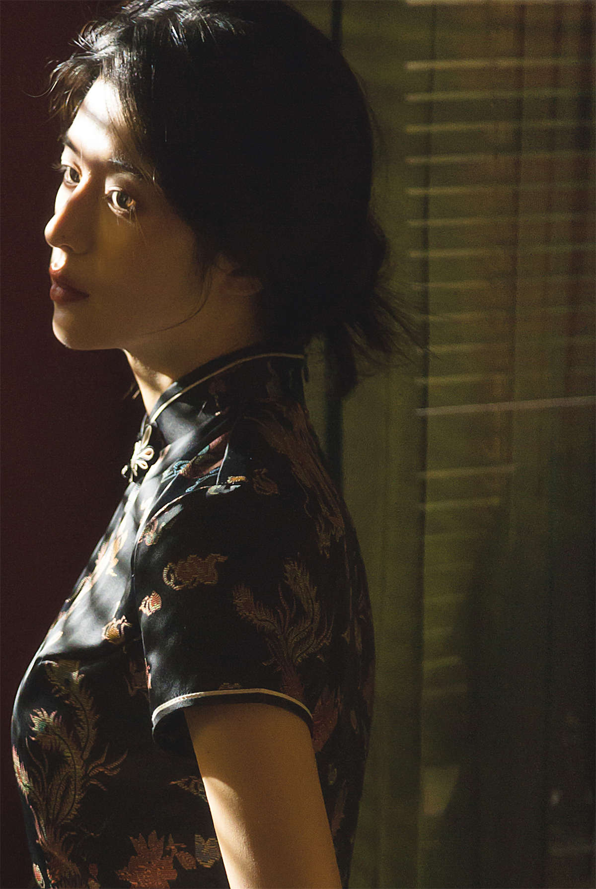 YITUYU艺图语 2022.12.13 上瘾 梁夹心插图1