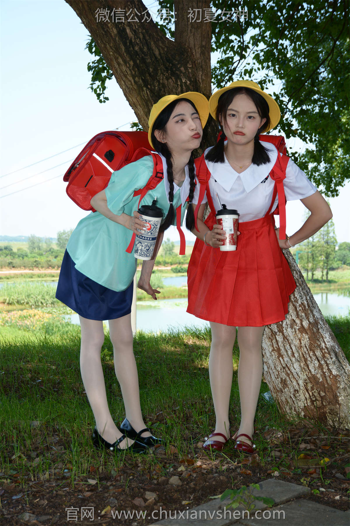 初夏女神 NO.265 柒柒&双双 丸子vs小玉-日更街拍