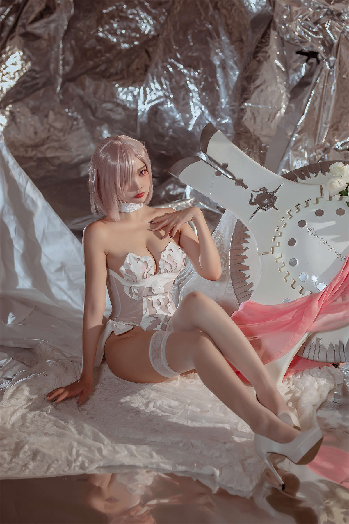 高产型Coser-二佐Nisa fate玛修婚纱-日更街拍