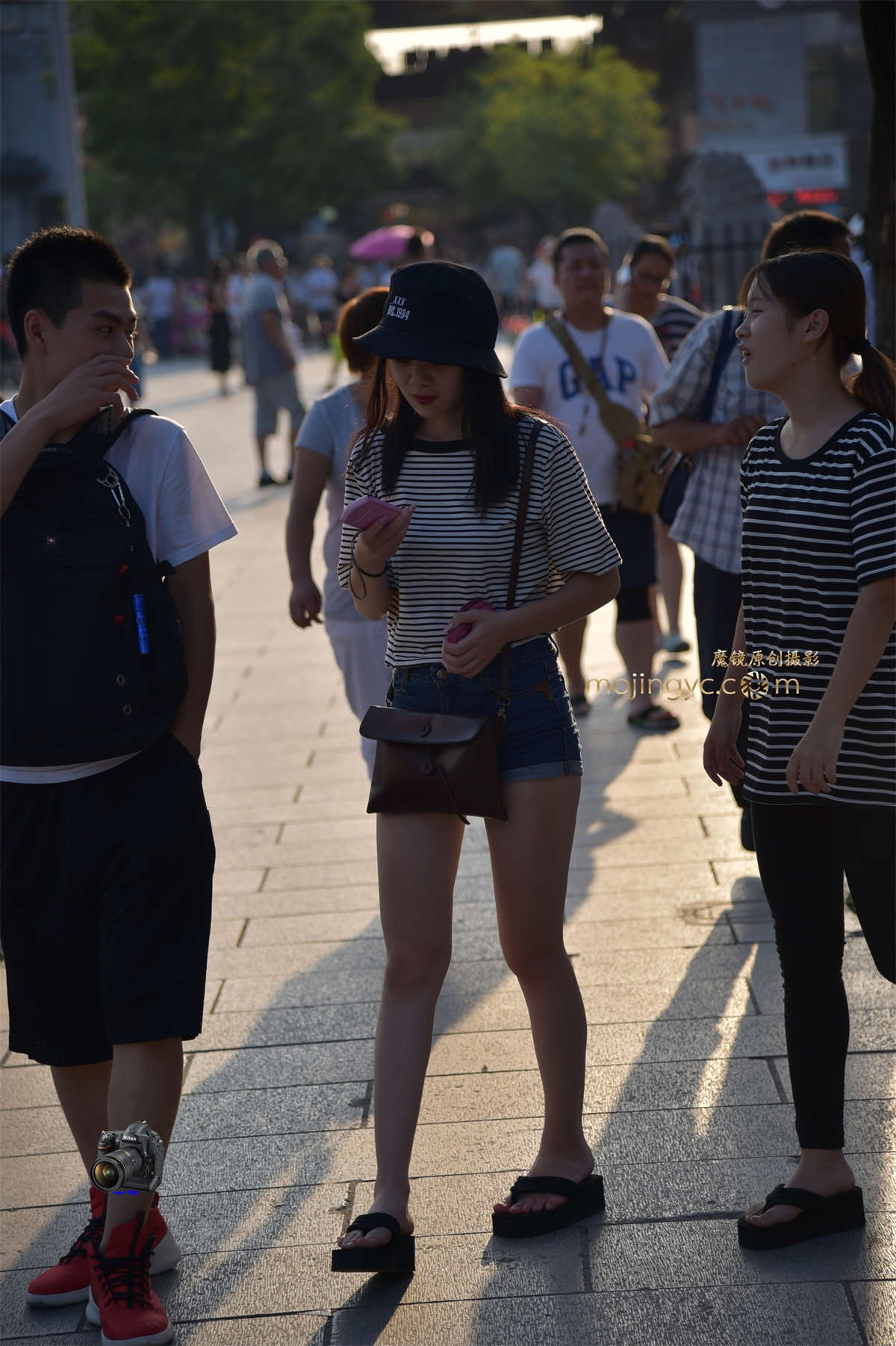 图片[2]-2015-08-20浑圆美臀少女（25P）-日更街拍