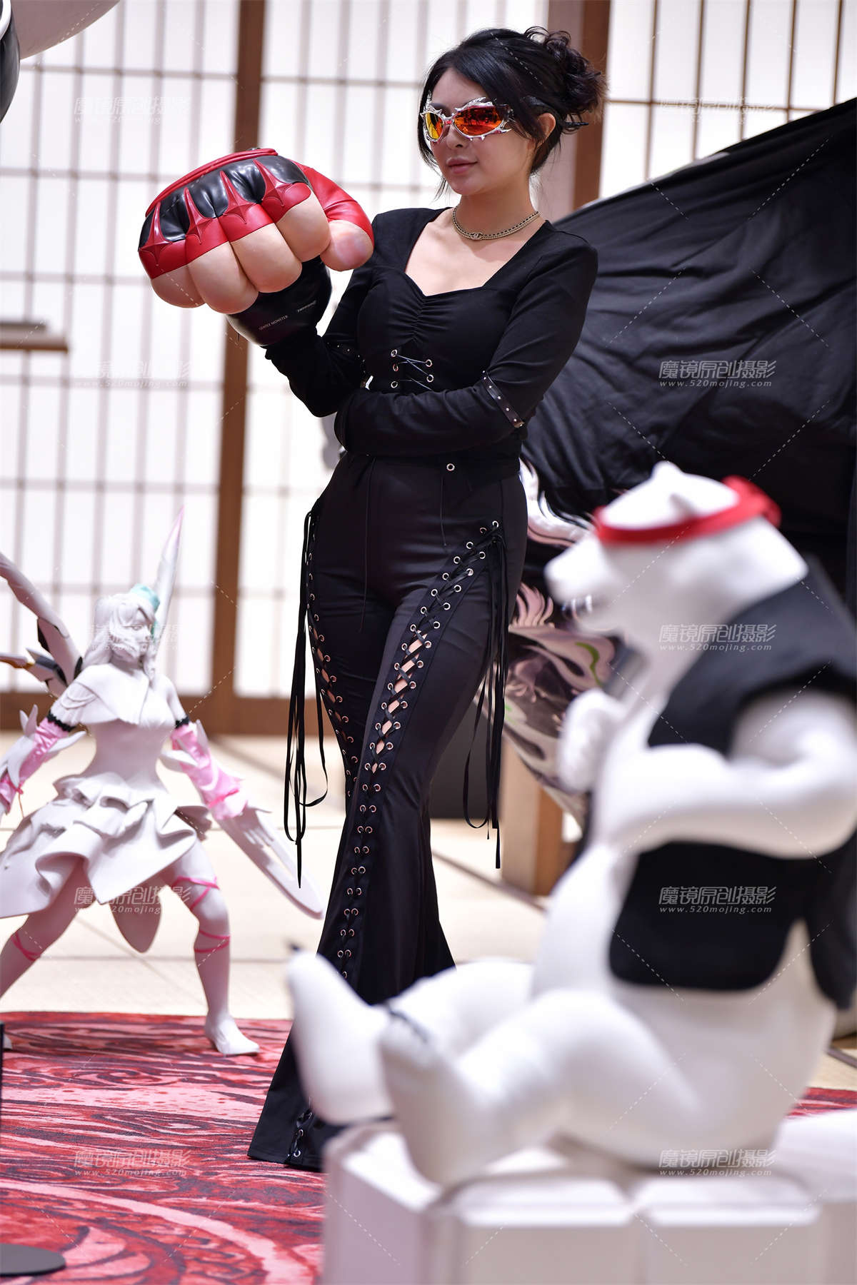 图片[2]-★卷发热裤美女-日更街拍