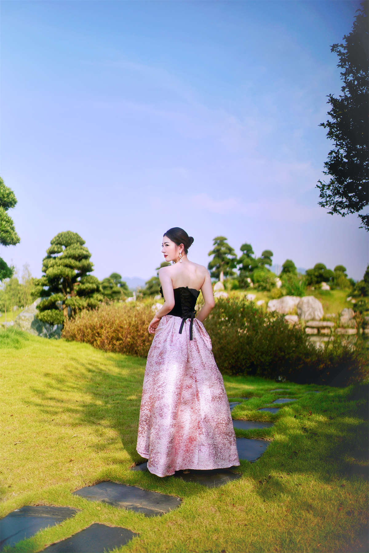 YITUYU艺图语 2023.01.04 荷塘悦色 环环插图1