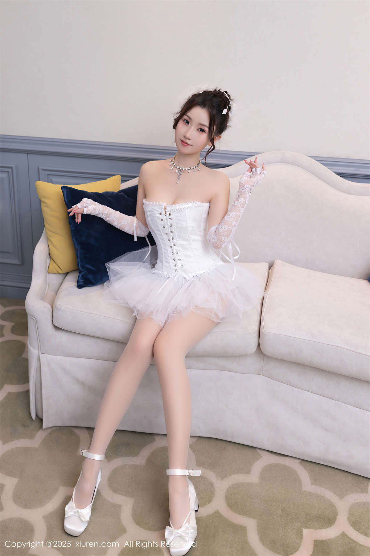 图片[2]-Xiuren秀人网 2025.04.16 NO.10161 杏子Yada-日更街拍