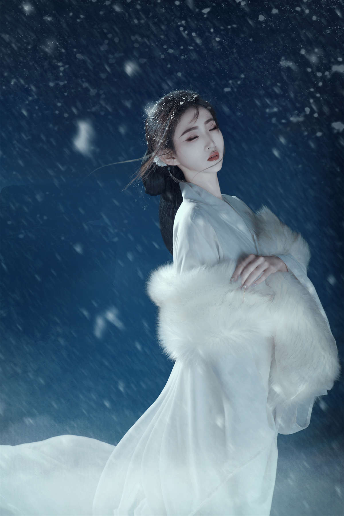 YITUYU艺图语 2023.01.15 踏雪行 琳琳-日更街拍