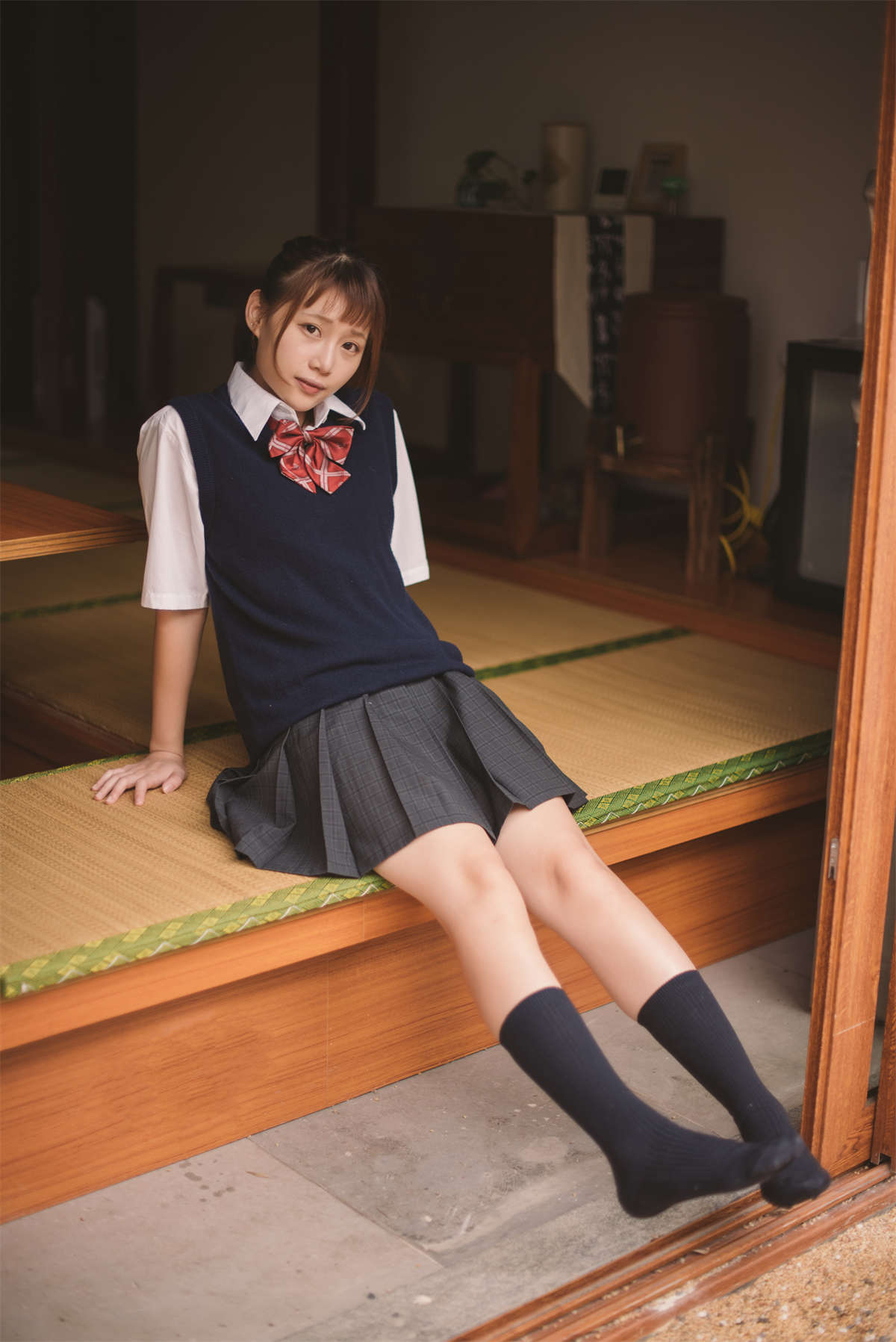 图片[2]-凛子酱 私房-日更街拍