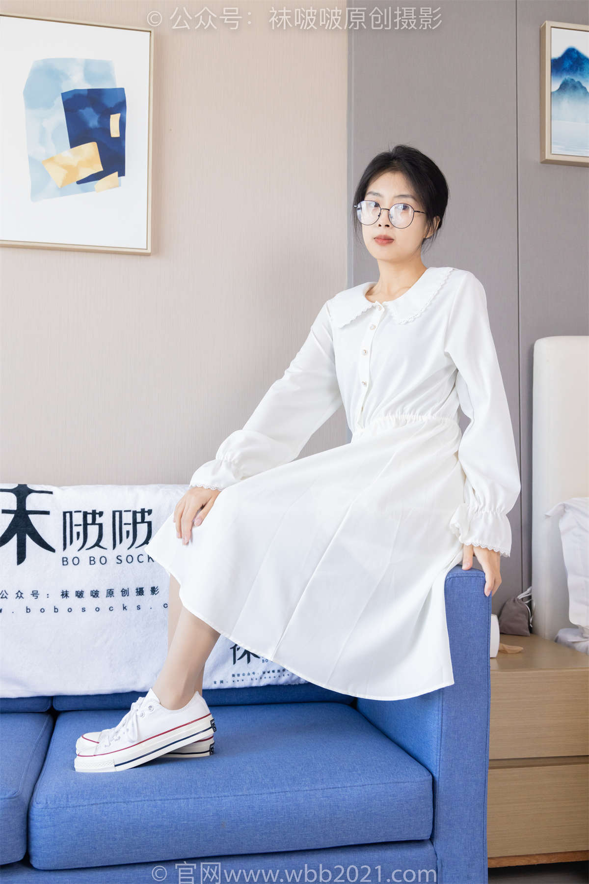 图片[2]-袜啵啵 No.494 奶油-帆布鞋、薄肉丝（脚尖加固款）、薄肉丝踩小蛋糕剧情 剧情版-日更街拍