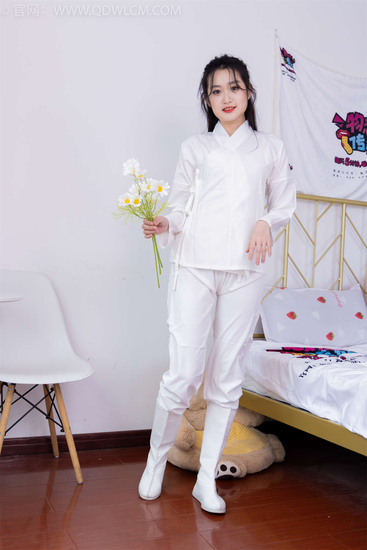 物恋传媒 NO.1461 小敏-古色缱绻-日更街拍