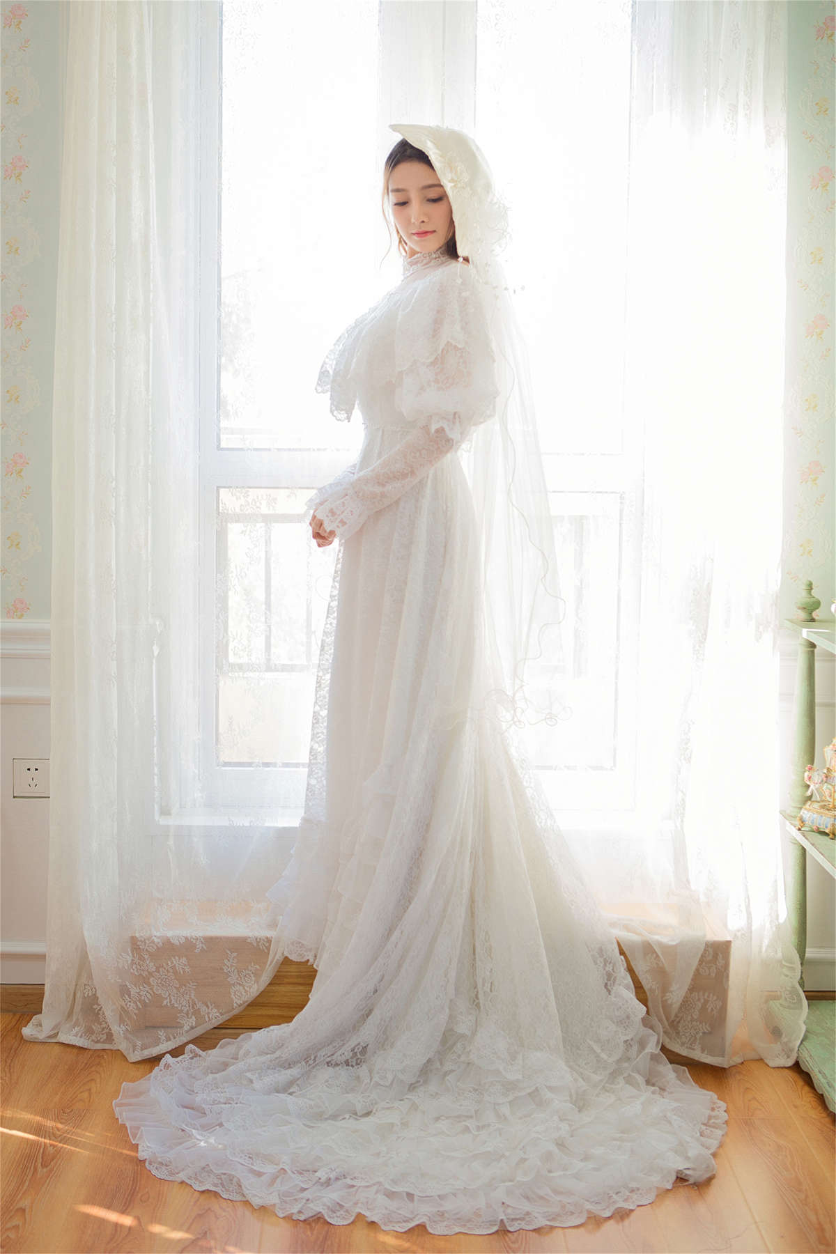 YALAYI雅拉伊2023.10.03 NO.1079 公主驾到-日更街拍