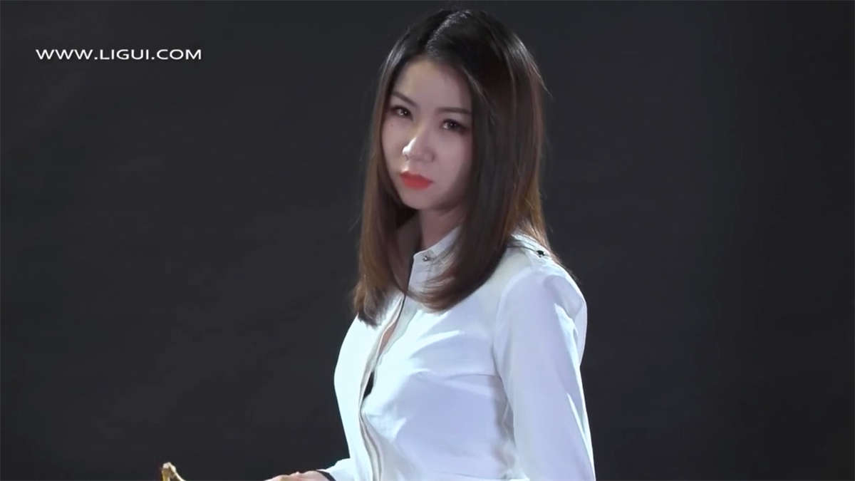 Ligui丽柜视频 2019.11.20 颜丝香茧 虫虫-日更街拍