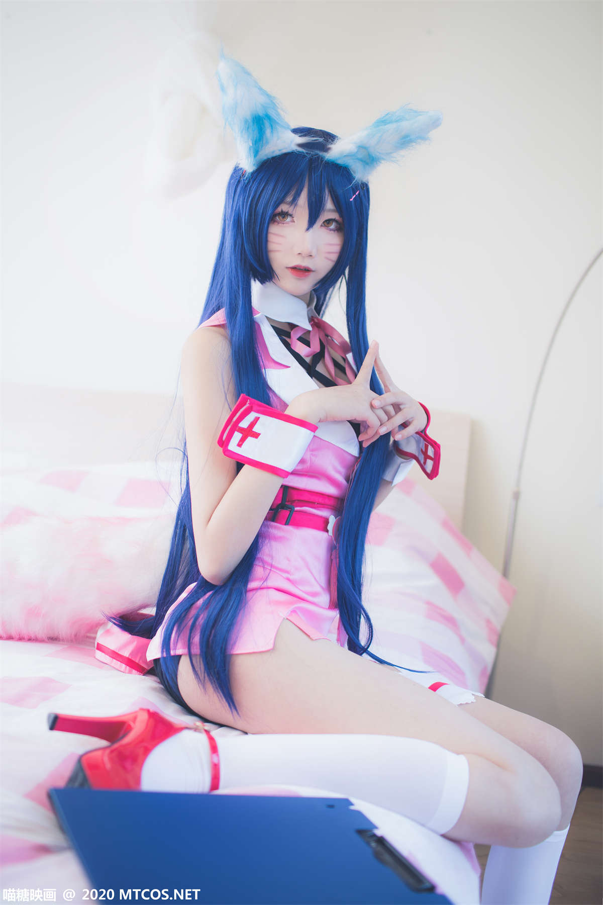 喵糖映画 VOL.328 阿狸女郎-日更街拍