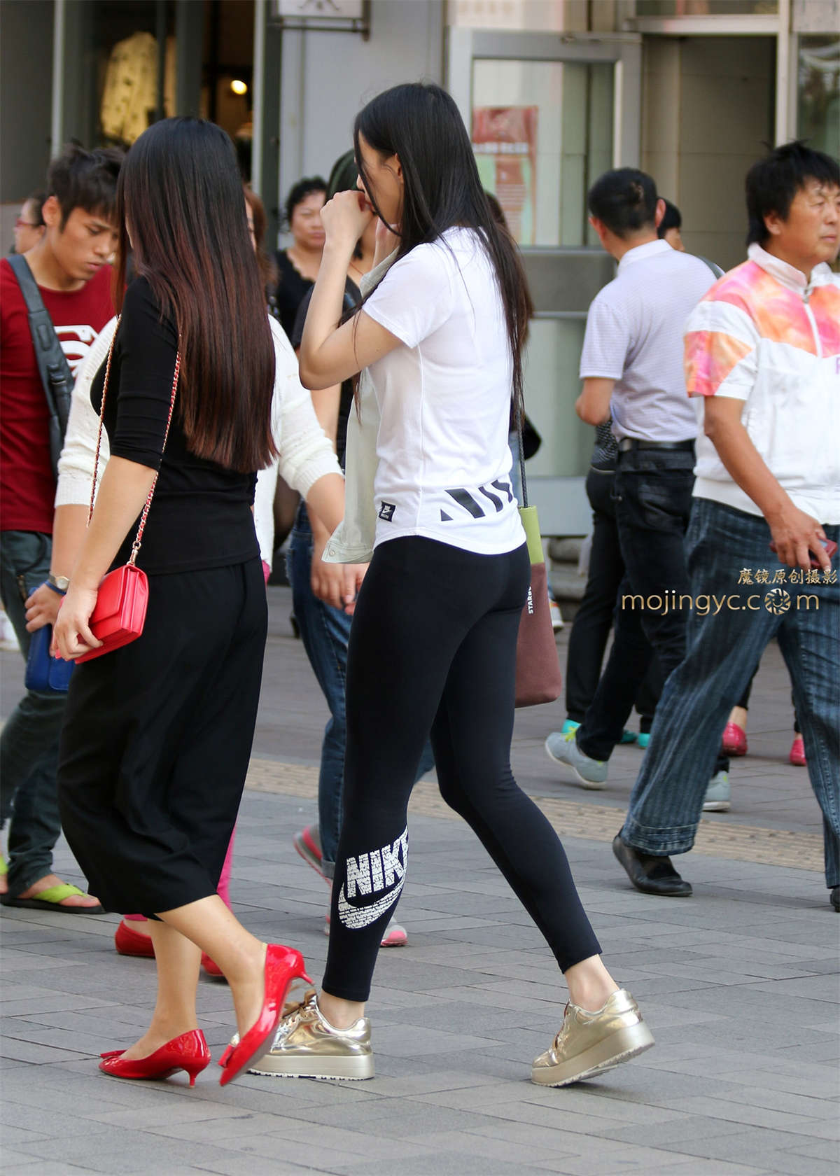 第380篇★耐克运动修身裤★-26P-日更街拍