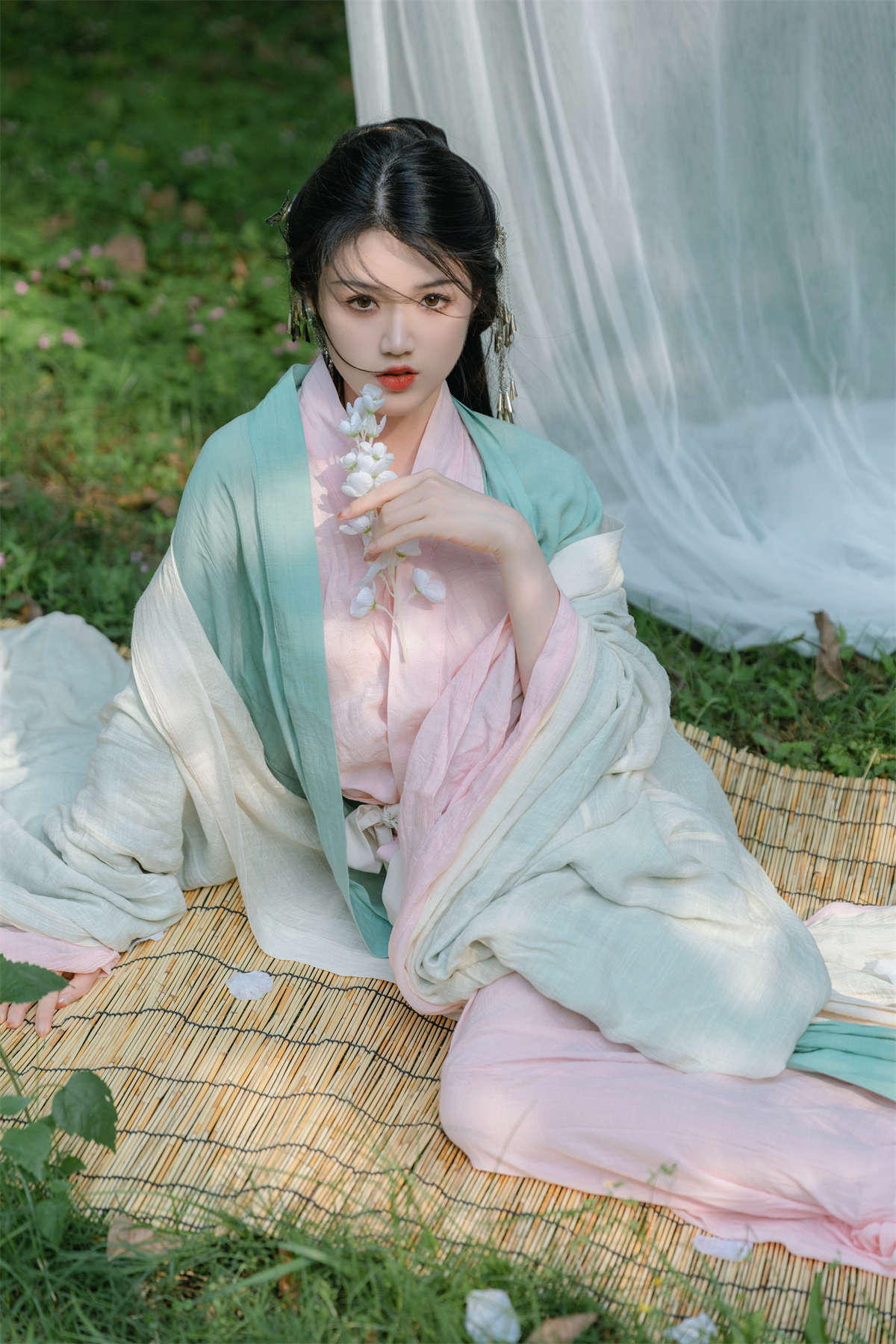 YITUYU艺图语 2024.03.05 望夏 雨涵插图1