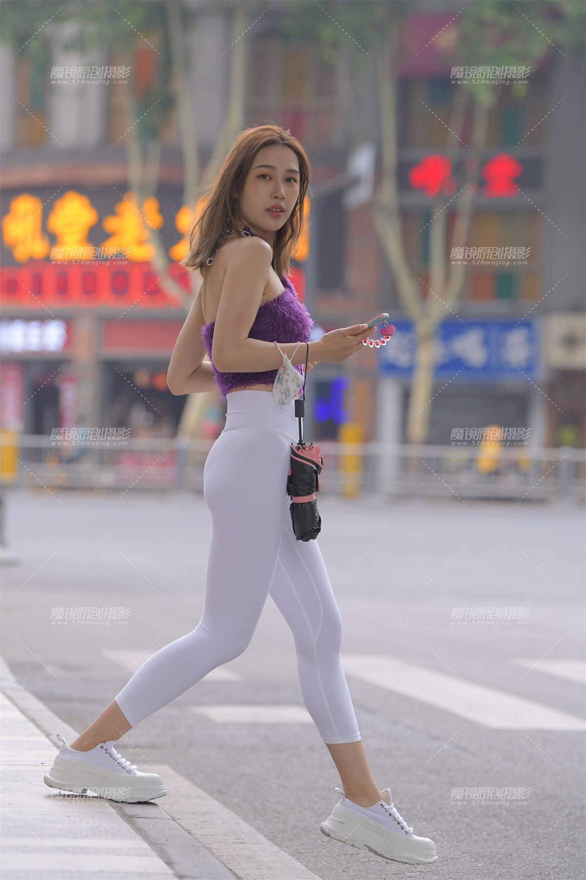 泰国混血美女-รักเท่าไหร่ก็ไม่เอา-日更街拍