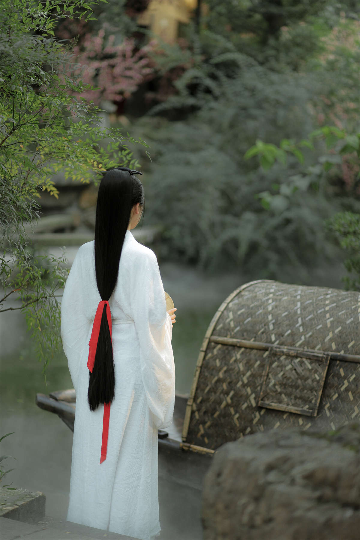 图片[2]-YITUYU艺图语 2022.02.03 白茶无事别清欢 一方伊人yi-日更街拍