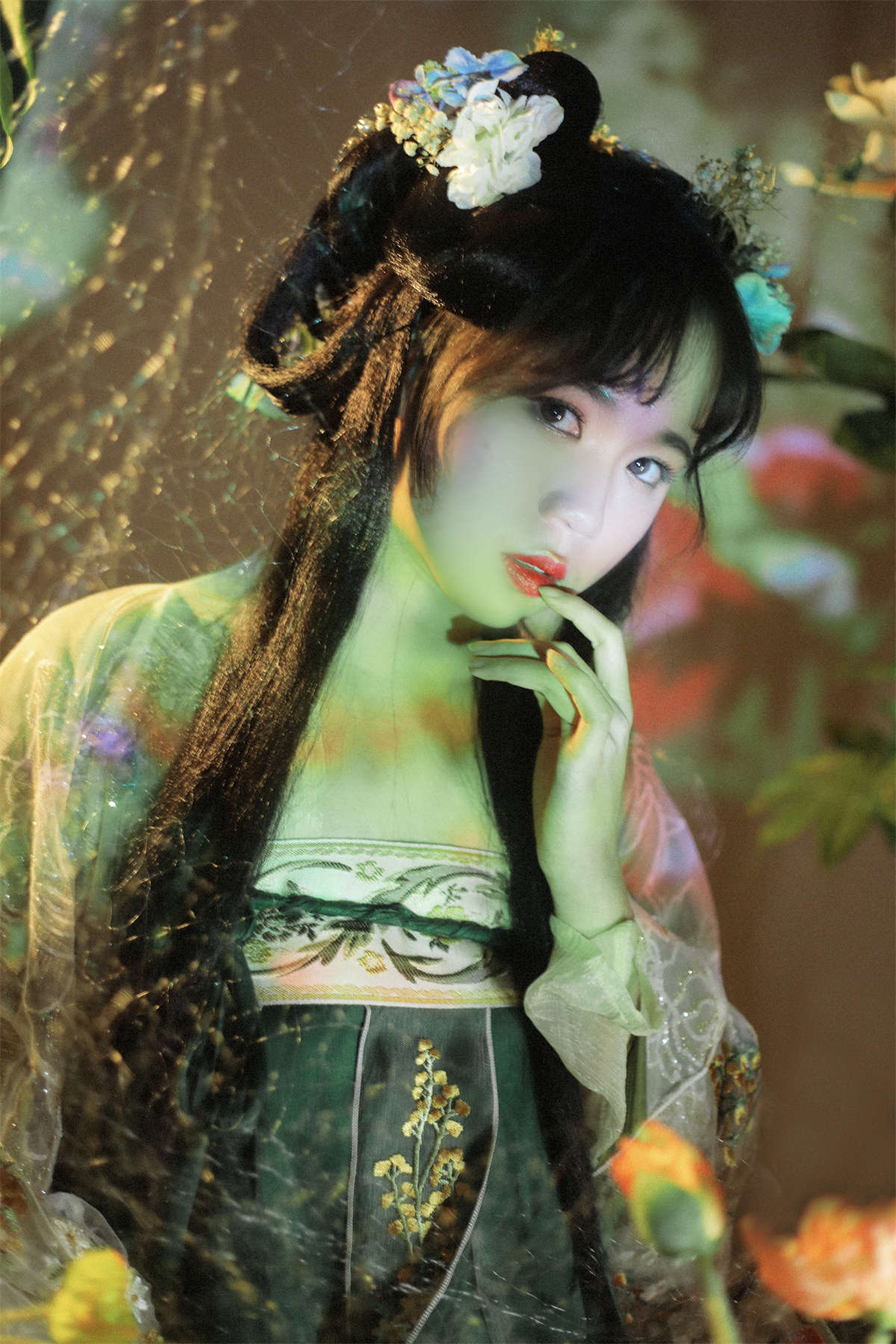 YITUYU艺图语 2022.08.27 小菌人 一只高高-日更街拍