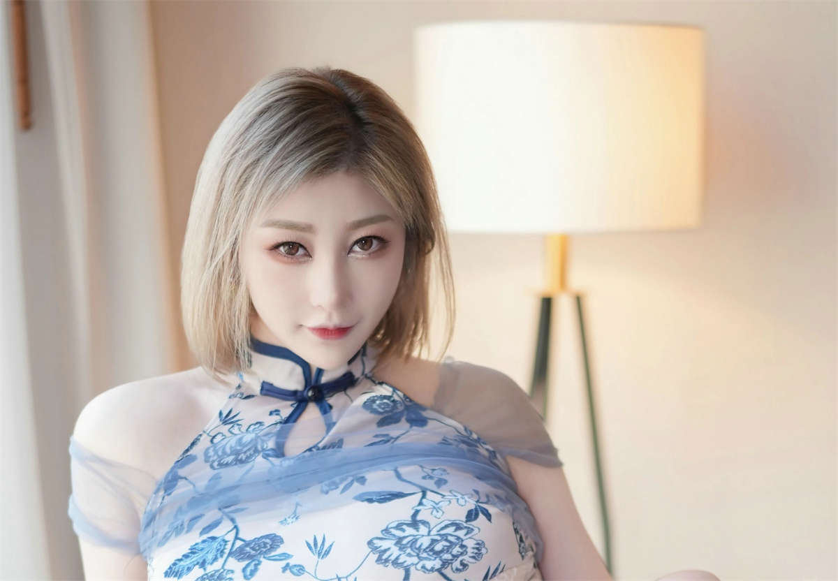 图片[2]-Xiuren秀人网 2024.04.19 No.8422 妲己_Toxic-日更街拍