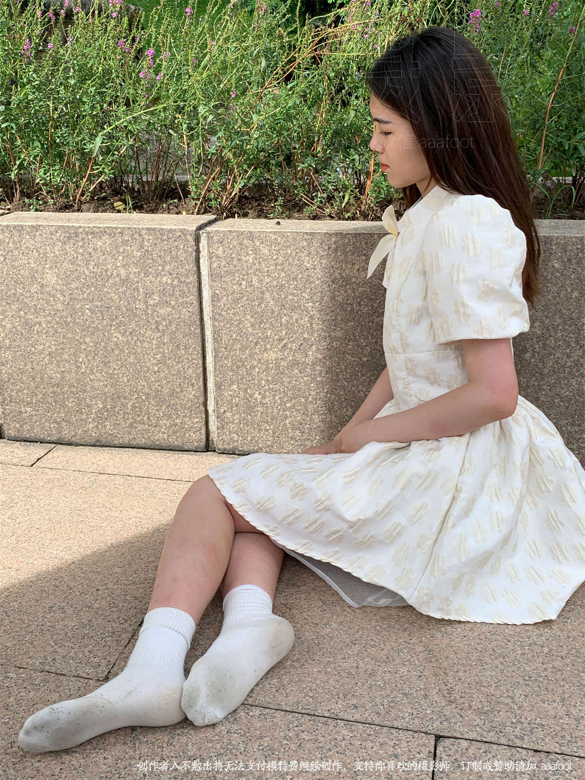 见新摄影 NO.044 花有从开日，人无再少年-日更街拍